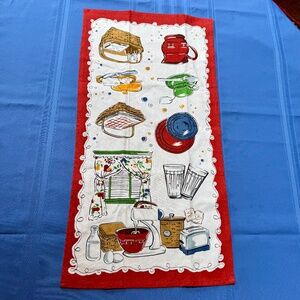 Longaberger Basket Co Kitchen Towel Red Retro Design